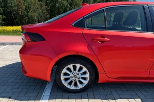 TOYOTA COROLLA XII E21 2019+ SEDAN BŁOTNIK TYLNY PRAWY 6160102640 / 6160102650