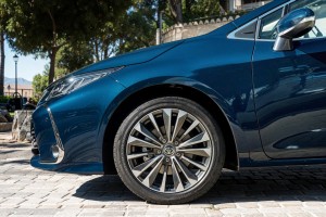 TOYOTA COROLLA XII E21 2019+ SEDAN BŁOTNIK PRZEDNI LEWY 5380202340