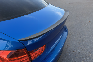 BMW SERIA 5 F10 2010-2017 SPOILER TYLNY CZARNY LAKIEROWANY PIANO BLACK STYLIZACJA NA M-PAKIET