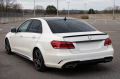 MERCEDES E-CLASS W212 2013-2016 PO FACELIFTINGU SEDAN SPOILER TYLNY CZARNY LAKIEROWANY PIANO BLACK