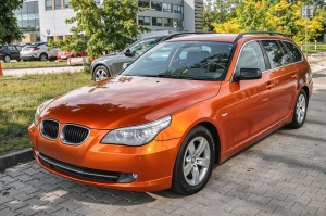 BMW SERIA 5 E61 2007-2010 KOMBI PO FACELIFTINGU PRZEDNIA LAMPA PRZECIWMGIELNA LEWA 63177177711