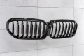 BMW SERIA 5 G31 2021-2024 KOMBI PO FACELIFTINGU GRILL PRZEDNI CZARNY NERKI POD KAMERĘ 51129852169