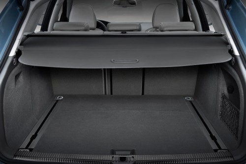 AUDI A4 B8 AVANT 2007-2015 ROLETA BAGAŻNIKA CZARNA 8K9863553A