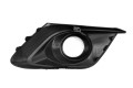 MAZDA 3 III BM 2014-2016 PRZED FACELIFTINGIEM LEWA ZAŚLEPKA HALOGENU KRATKA ZDERZAKA BEZ CHROMU BJE1-50C21