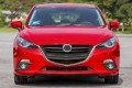 MAZDA 3 III BM 2014-2016 PRZED FACELIFTINGIEM LEWA ZAŚLEPKA HALOGENU KRATKA ZDERZAKA BEZ CHROMU BJE1-50C21