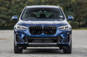 BMW X3 G01 2021+ PO FACELIFTINGU GRILL PRZEDNI CZARNY PODWÓJNE ŻEBERKA POD KAMERĘ 51135A36BD0