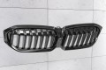 BMW SERIA 3 G21 2018-2022 PRZED FACELIFTINGIEM GRILL PRZEDNI CZARNY POŁYSK ATRAPA NERKI 51138072086