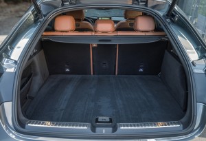 MERCEDES GLC COUPE C253 2015-2022 ROLETA BAGAŻNIKA CZARNA A2538109703