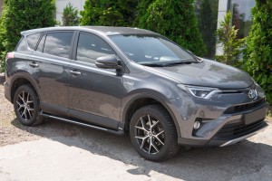 TOYOTA RAV4 IV XA40 2013-2018 STOPNIE BOCZNE PROGI SAMOCHODOWE