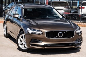 VOLVO V90 2016-2025 ALUMINIOWY BŁOTNIK PRZEDNI PRAWY 322771239