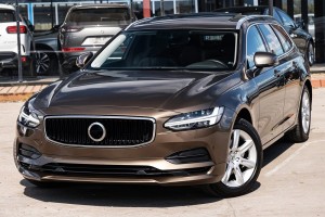 VOLVO V90 2016-2025 ALUMINIOWY BŁOTNIK PRZEDNI LEWY 322771221