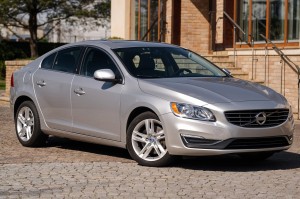 VOLVO S60 II 2013-2018 PO FACELIFTINGU STALOWY BŁOTNIK PRZEDNI PRAWY 31416209 