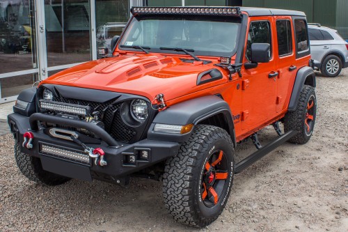 JEEP WRANGLER JL 2018+ 4D STOPNIE BOCZNE PROGI ELEKTRYCZNE