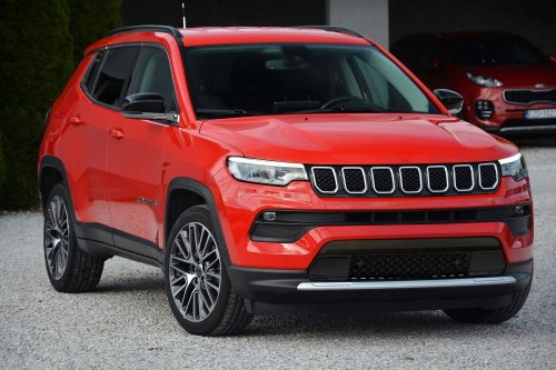 JEEP COMPASS II MP 2020-2026 PO FACELIFTINGU ZAŚLEPKA PRZEDNIEGO ZDERZAKA PRAWA 68493438AA