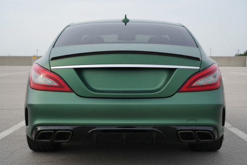 MERCEDES CLS C218 2014-2018 PO FACELIFTINGU DYFUZOR TYLNY ZESTAW STYLIZUJĄCY NA AMG CLS63