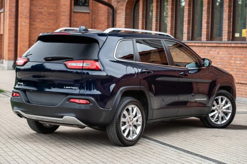 JEEP CHEROKEE V KL 2014-2018 PRZED LIFTINGIEM LAMPA PRZECIWMGIELNA PRAWY TYŁ 68102877AD