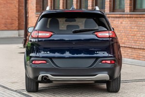 JEEP CHEROKEE V KL 2014-2018 PRZED FACELIFTINGIEM ZDERZAK TYLNY 6X PDC 68232318AB