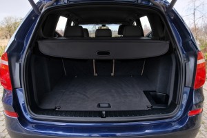 BMW X3 F25 2010-2017 ROLETA BAGAŻNIKA CZARNA 51477335263 