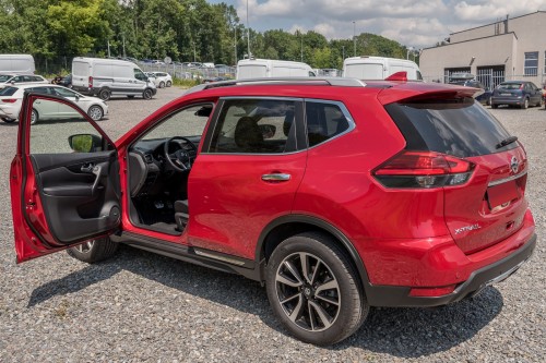 NISSAN X-TRAIL 2014-2021 AUTOMAT NAKŁADKI NA PEDAŁY