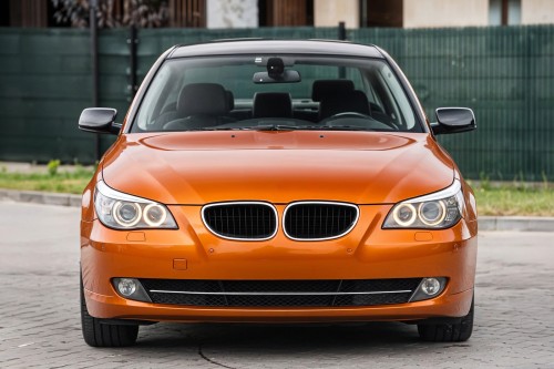 BMW SERIA 5 E60 E61 2003-2010 GRILL ATRAPA CHŁODNICY NERKI CHROMOWANE 51137027062 / 5113702706