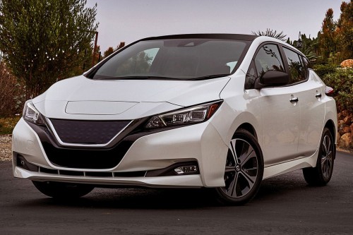 NISSAN LEAF II ZE1 2017+ LAMPA PRZECIWMGIELNA PRZEDNIA LEWA 261558995A