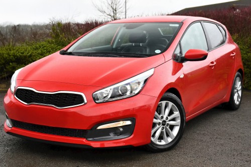 KIA CEED II JD 2015-2018 PO LIFTINGU RAMKA HALOGENU KRATKA ZDERZAKA PRZEDNIA LEWA 86563A2610