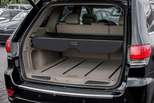 JEEP GRAND CHEROKEE IV WK2 2010-2022 ROLETA BAGAŻNIKA CZARNA 6FW02DX9AC