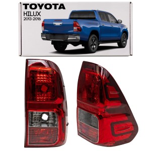TOYOTA HILUX VIII 2015-2020 PRZED LIFTINGIEM TYLNA LAMPA KAROSERYJNA PRAWA 815500K260