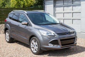 FORD ESCAPE MK3 III 2013-2016 PRZED FACELIFTINGIEM LAMPA PRZECIWMGIELNA PRAWA CV4413B220AG