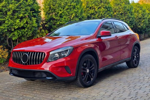 MERCEDES GLA X156 2013-2017 PRZED FACELIFTINGIEM GRILL GT PANAMERICANA SREBRNY