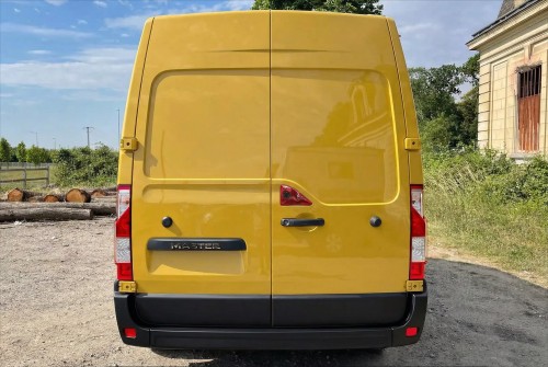 NISSAN NV400 / NISSAN INTERSTAR 2010+ KAMERA COFANIA FULL HD Z DIODAMI IR MONTOWANA W MIEJSCE ŚWIATŁA STOPU DYNAMICZNE LINIE
