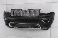 JEEP GRAND CHEROKEE IV WK2 2017-2021 PO DRUGIM FACELIFTINGU KOMPLETNY ZDERZAK PRZEDNI BEZ PDC BEZ SPRYSKIWACZY Z CHROMOWANYM GRILLEM 6EB83TZZAA