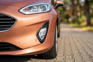 FORD FIESTA MK8 VIII 2017-2023 KRATKA PRZEDNIEGO ZDERZAKA LEWA H1BB15B217A1