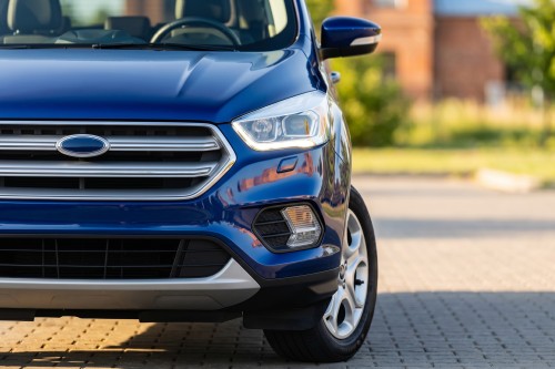 FORD KUGA MK2 II 2016-2019 PO FACELIFTINGU LAMPA PRZECIWMGIELNA PRZEDNIA LEWA Z KIERUNKOWSKAZEM GV4413B221