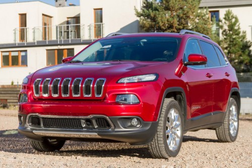 JEEP CHEROKEE 2014+ CHROMOWANA LISTWA PRZEDNIEGO GRILLA