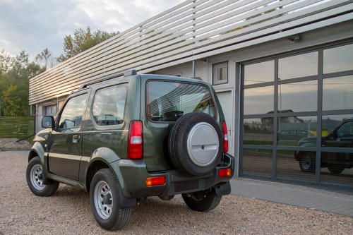 SUZUKI JIMNY III 1998-2018 CHLAPACZE