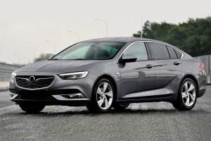OPEL INSIGNIA B Z18 2017-2020 PRZED FACELIFTINGIEM CHLAPACZE