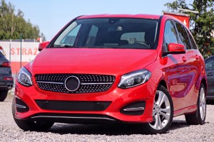 MERCEDES B-CLASS W246 2014-2018 PO FACELIFTINGU GRILL DIAMOND CZARNY